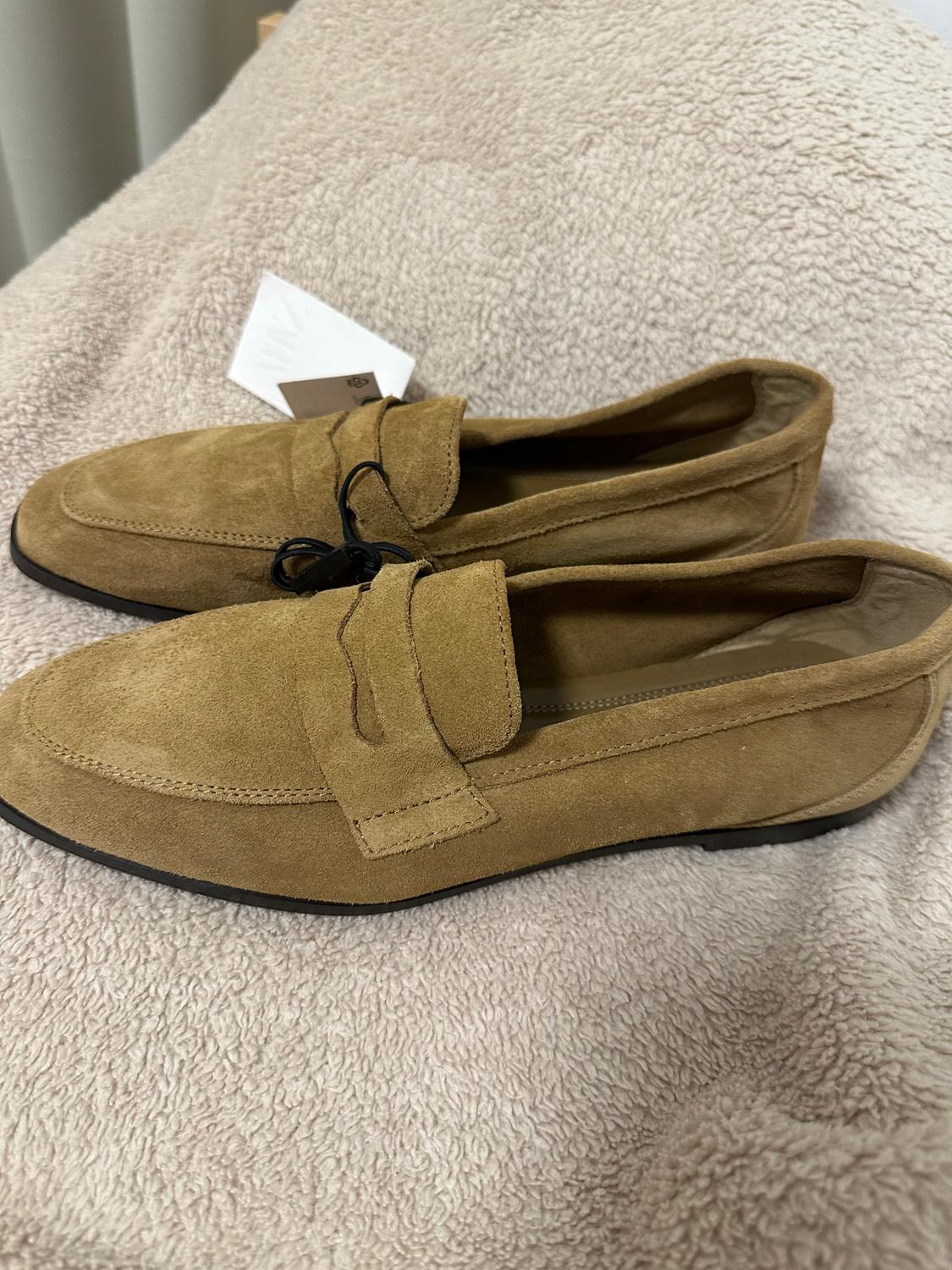 SPLIT SUEDE LOAFERS - Image 2