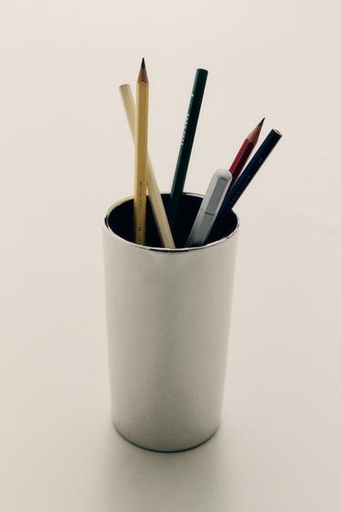 CYLINDRICAL METAL PENCIL HOLDER - Silver by Zara