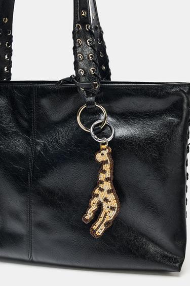 GIRAFFE CHARM - Multicoloured by Zara - Image 4