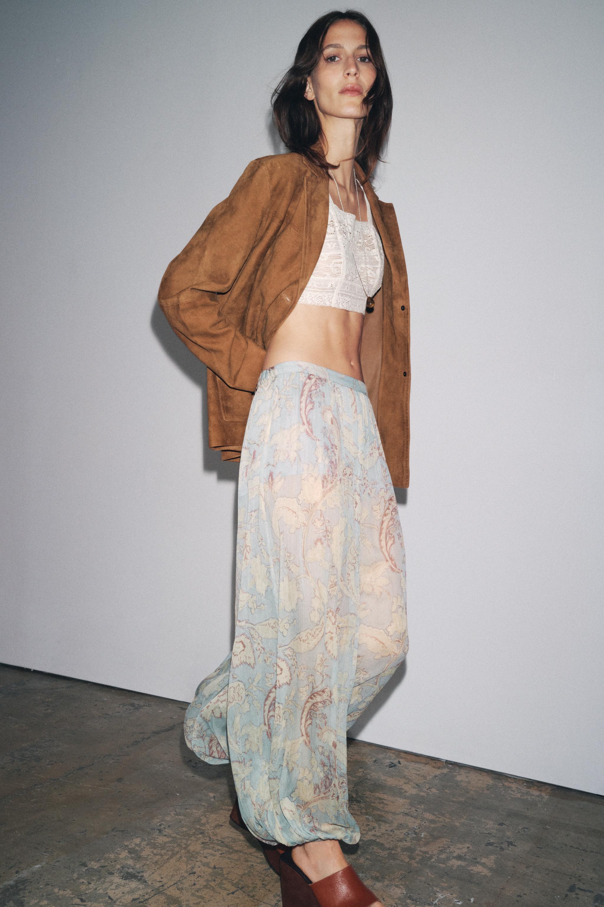 スペイン ZARA ZWコレクション フローラルパフパンツ 数量限定！ ZW COLLECTION フラワープリントパフパンツ - プリント地 | ZARA