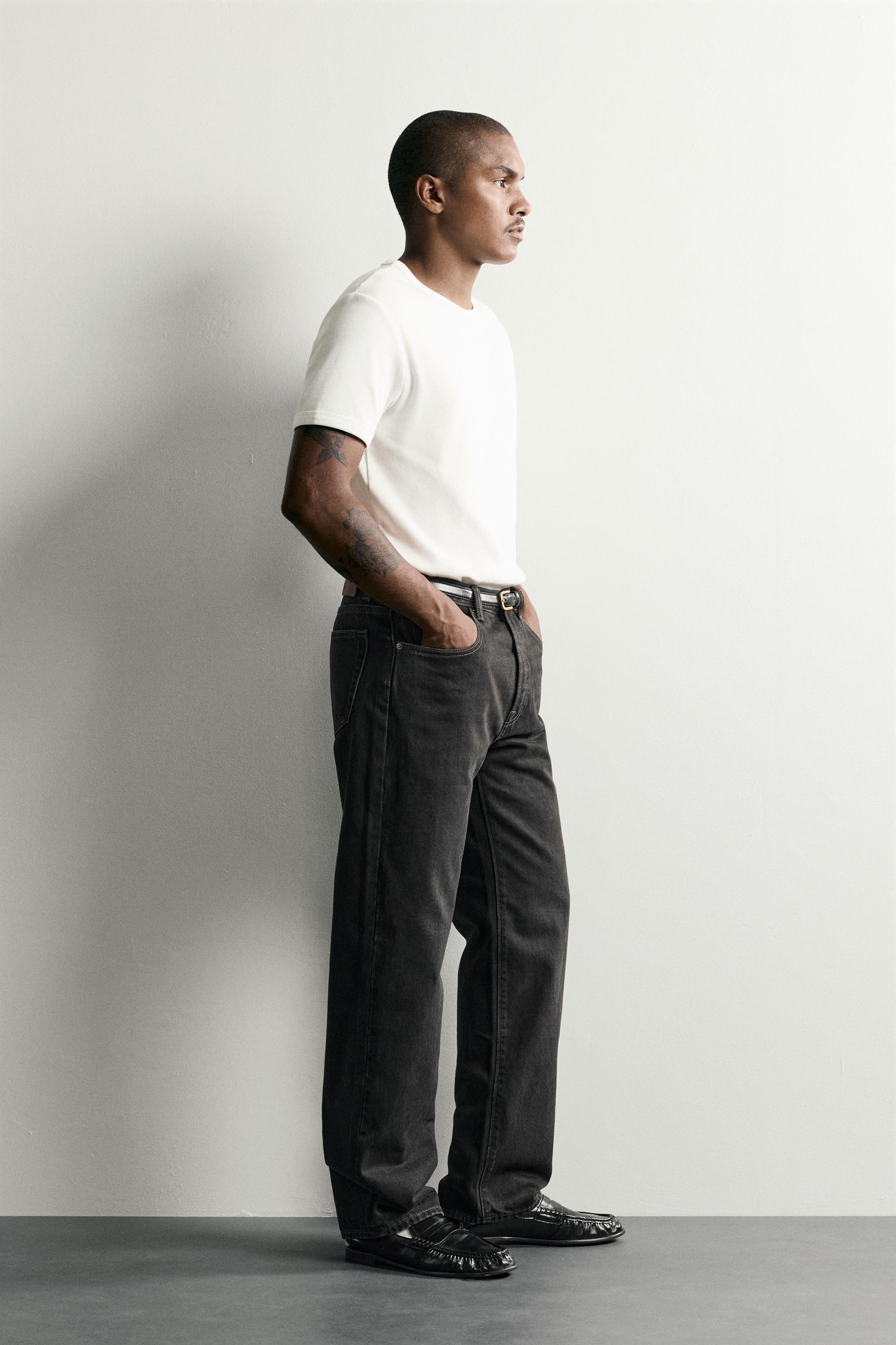 STRAIGHT FIT JEANS