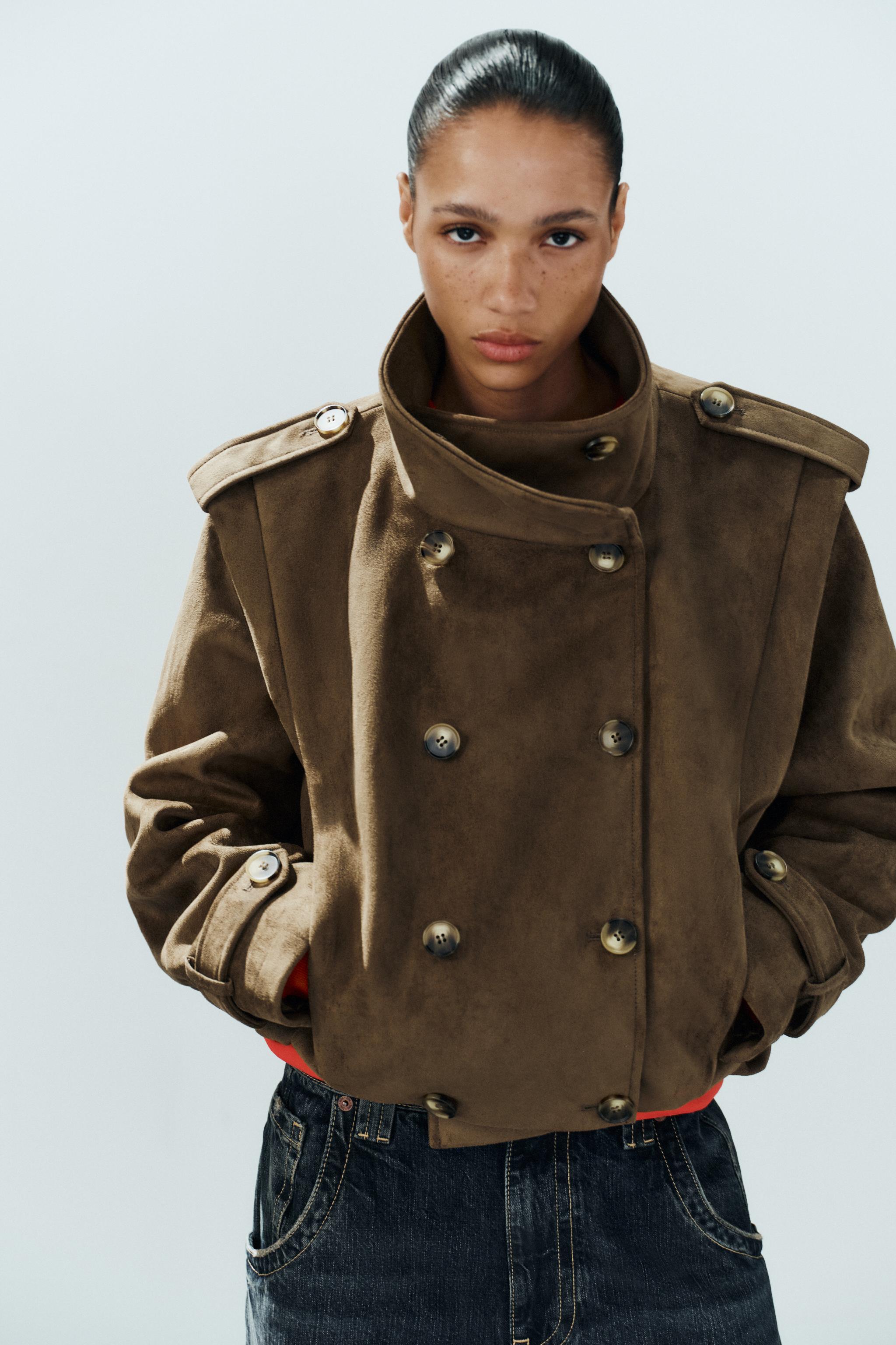 SHORT PLEATED TRENCH COAT — DARK KHAKI