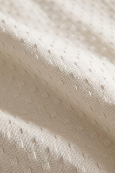 BEDSPREAD WITH POLKA DOT DESIGN - Beige by Zara