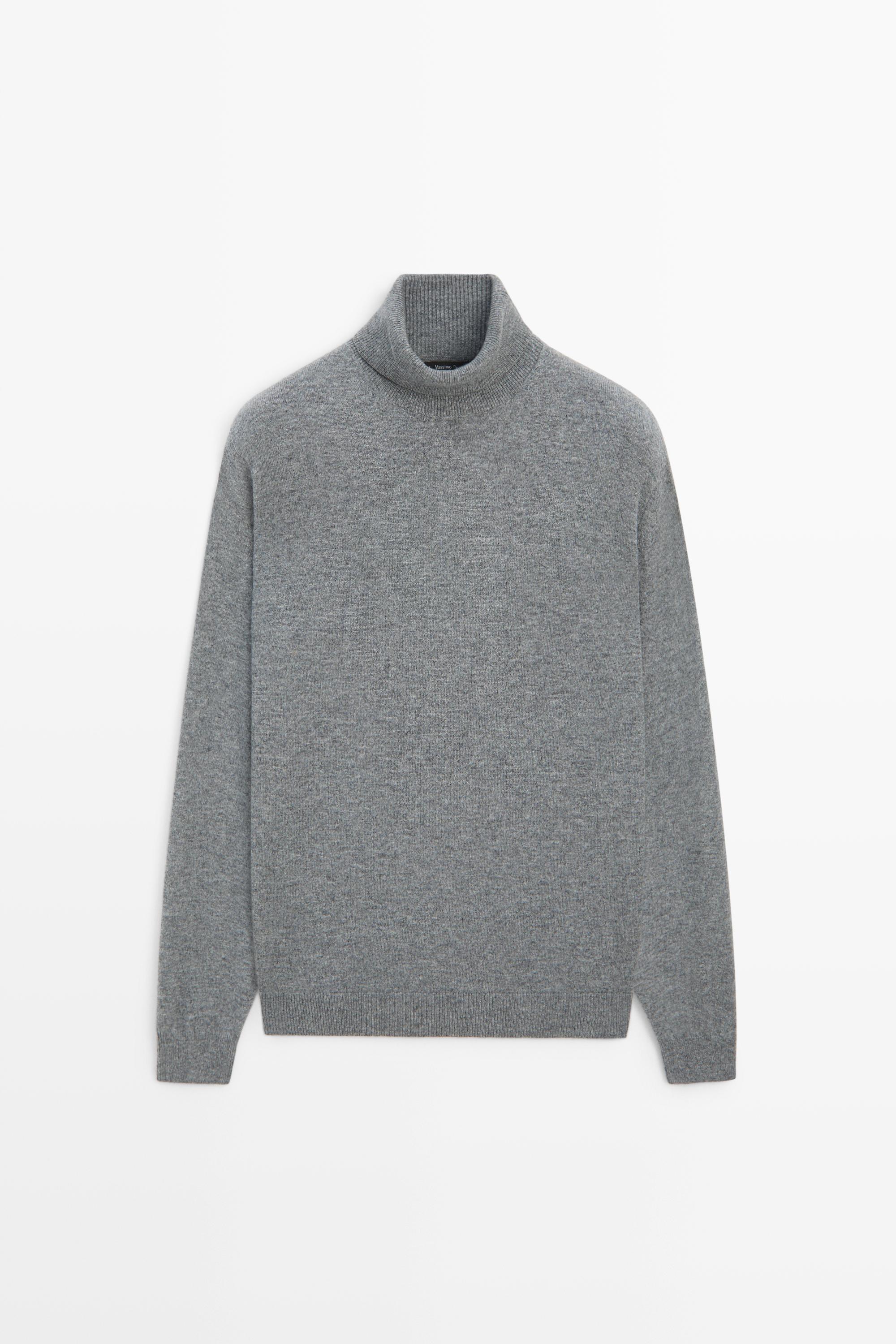 100% wool knit turtleneck sweater