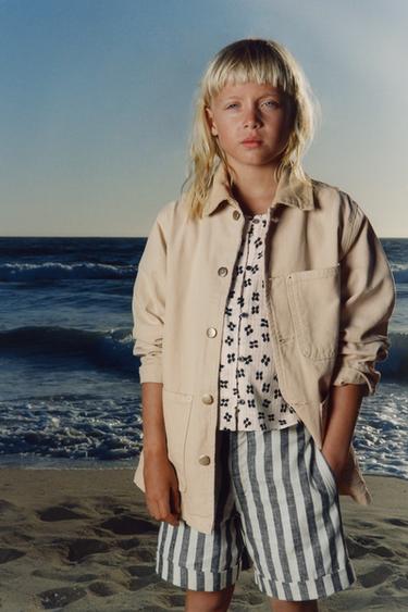 LINEN BLEND STRIPE BERMUDA SHORTS WITH BUTTONS - أسود / أبيض الخاص بـ Zara