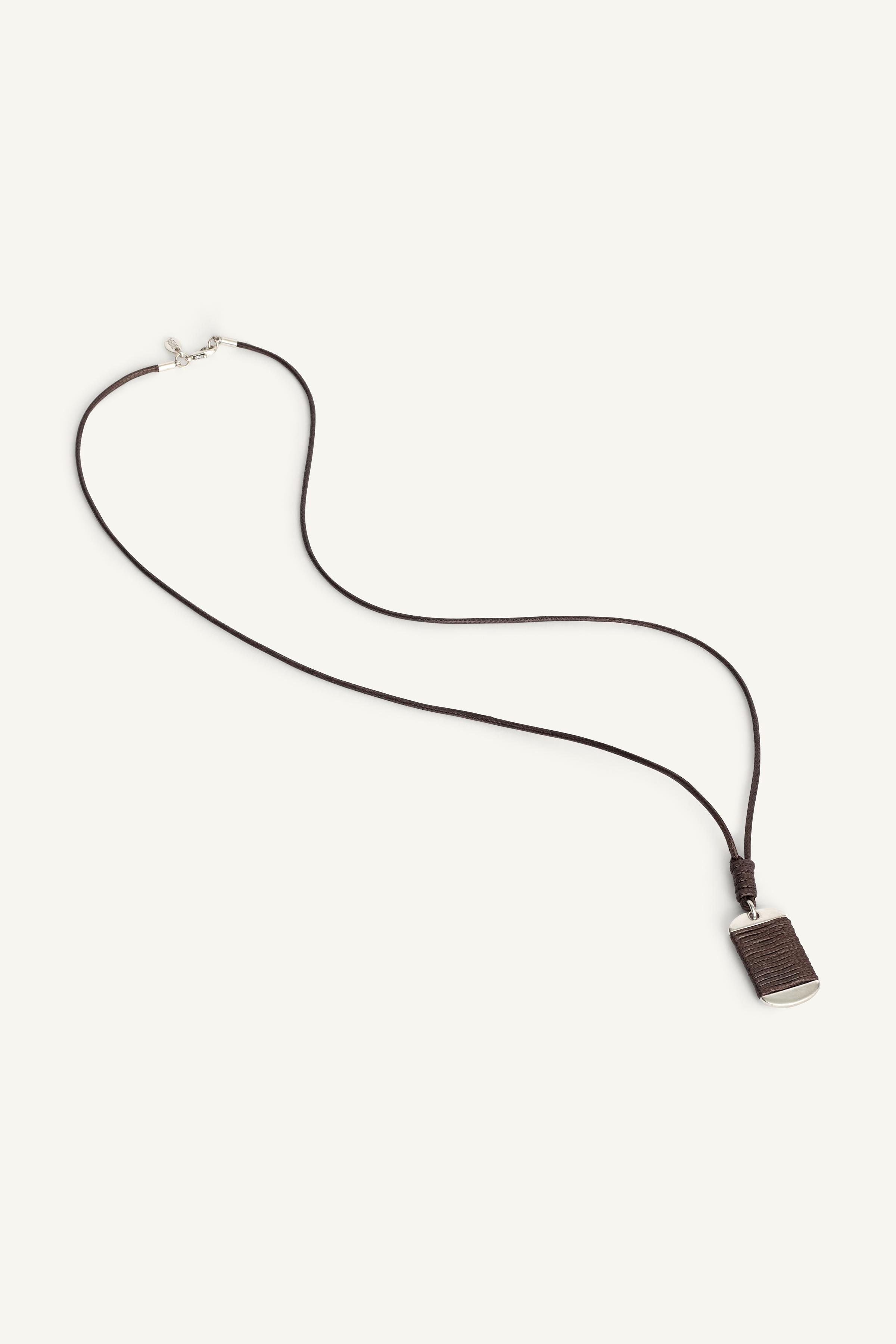 COLLIER PLAQUE MÉTALLIQUE COMBINÉE