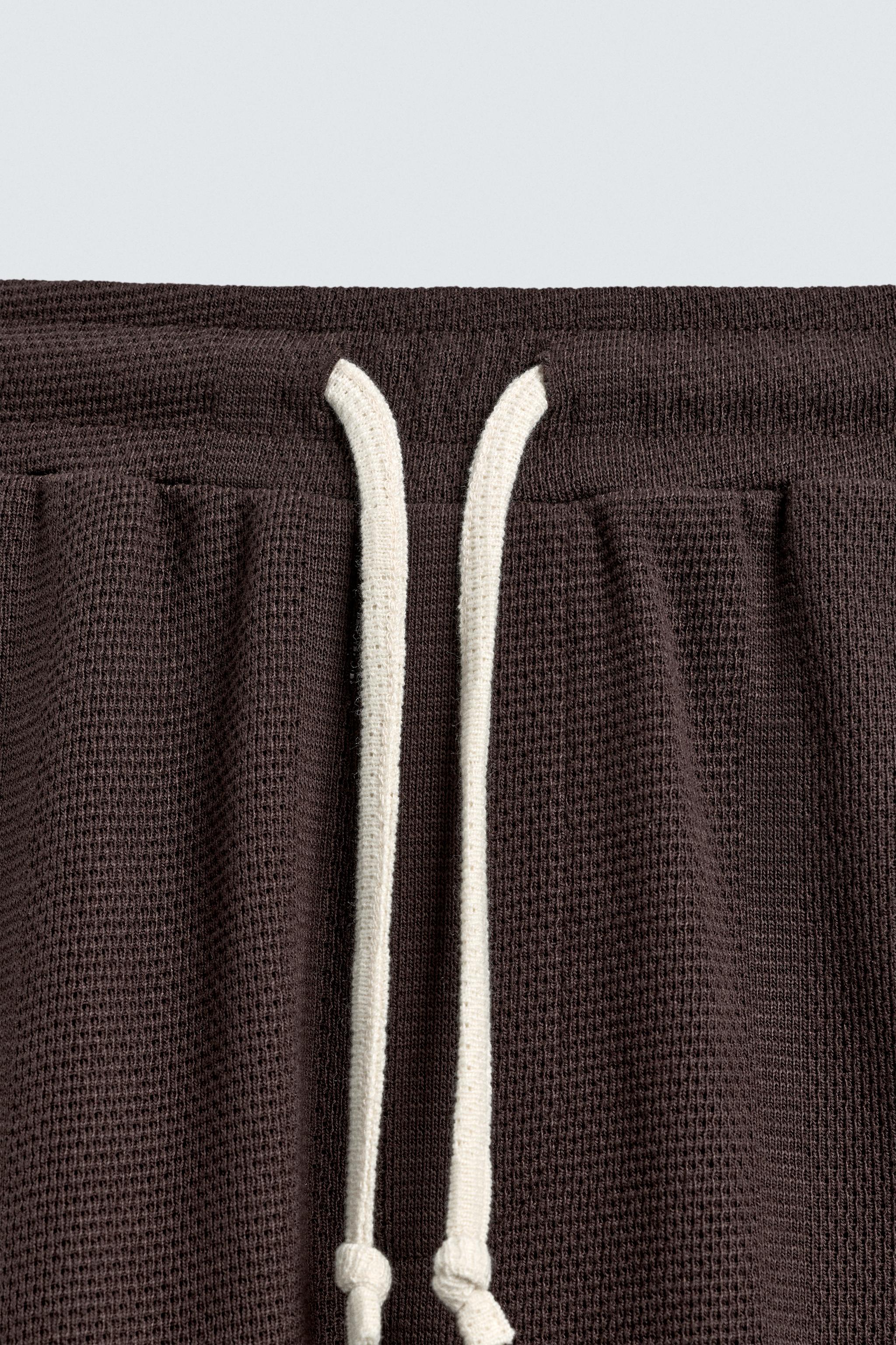 RETRO CONTRAST SOCCER SHORTS