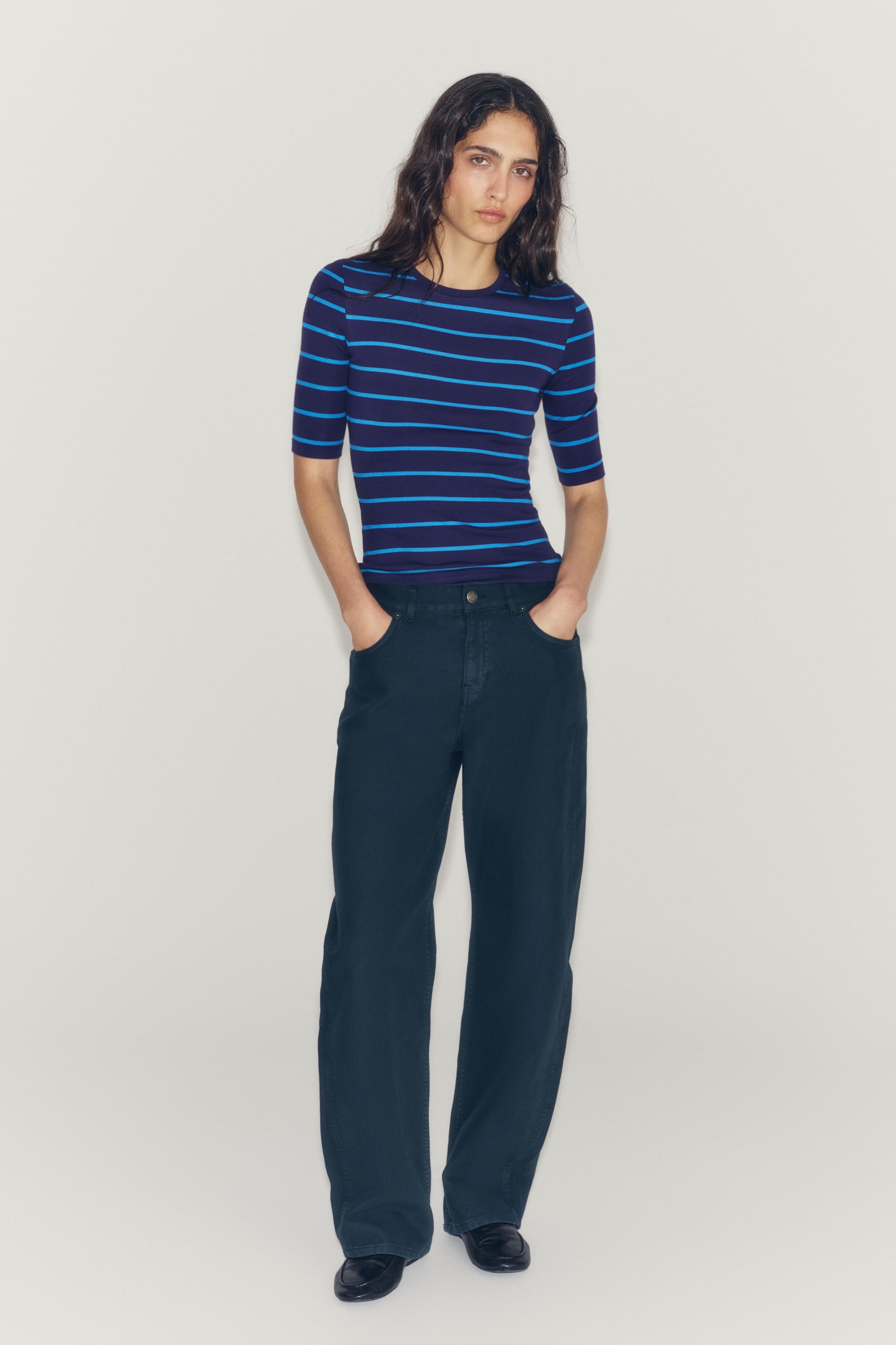 ELBOW-SLEEVE T-SHIRT — striped