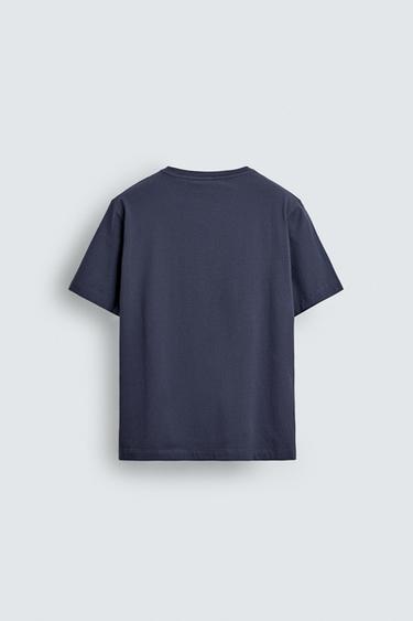 T-SHIRT À GRAPHIQUE POLYNÉSIEN - Bleu de Zara - Image 6