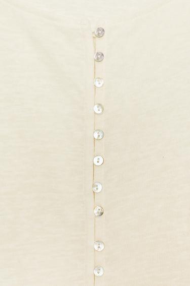 T-SHIRT RUSTIQUE BOUTONS - Écru de Zara - Image 8