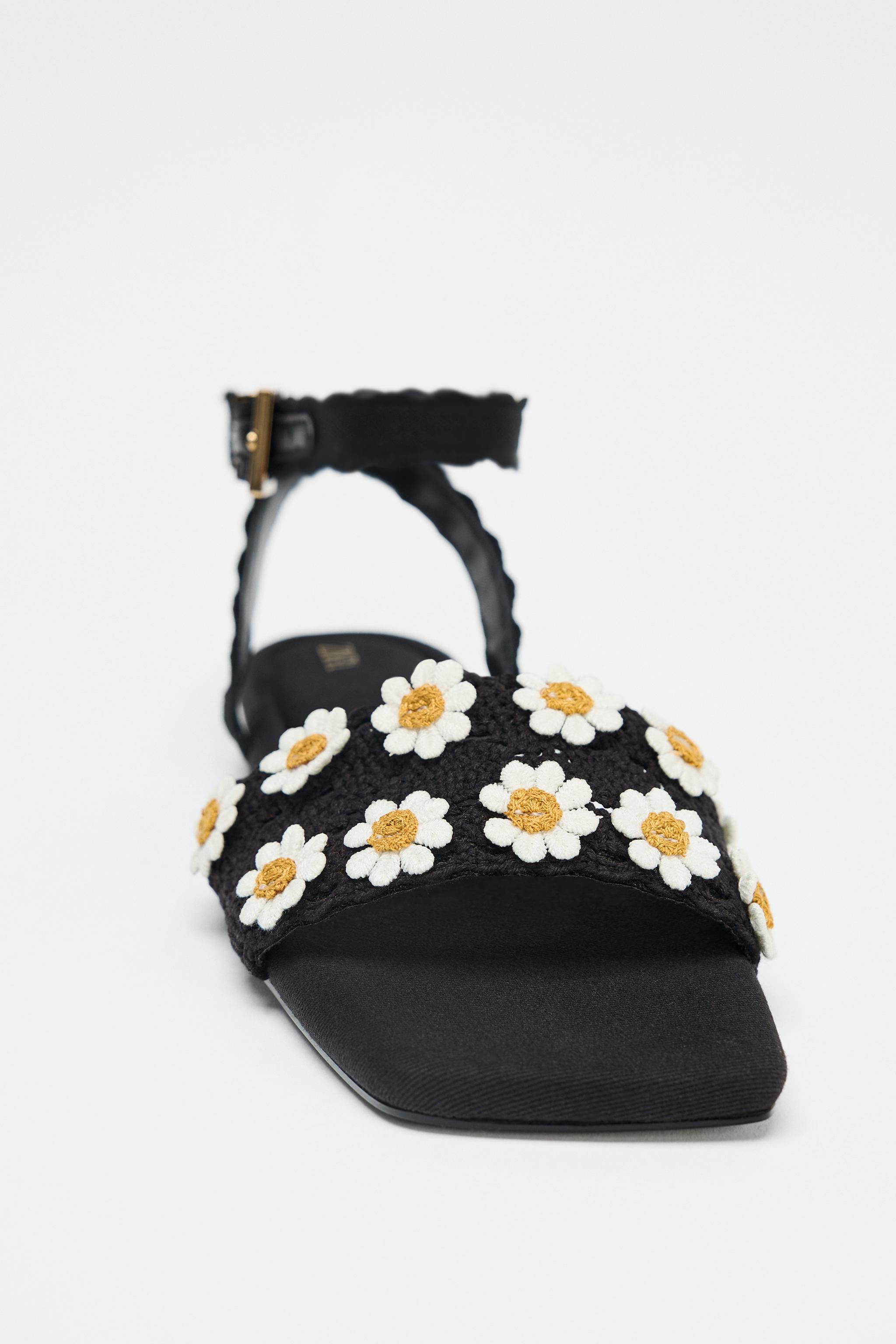 ☆ドイツ発*ZARA*新作*FLORALクロシェサンダルサンダル/BH☆ クロシェ編みフラワーサンダル - ブラック | ZARA Japan / 日本