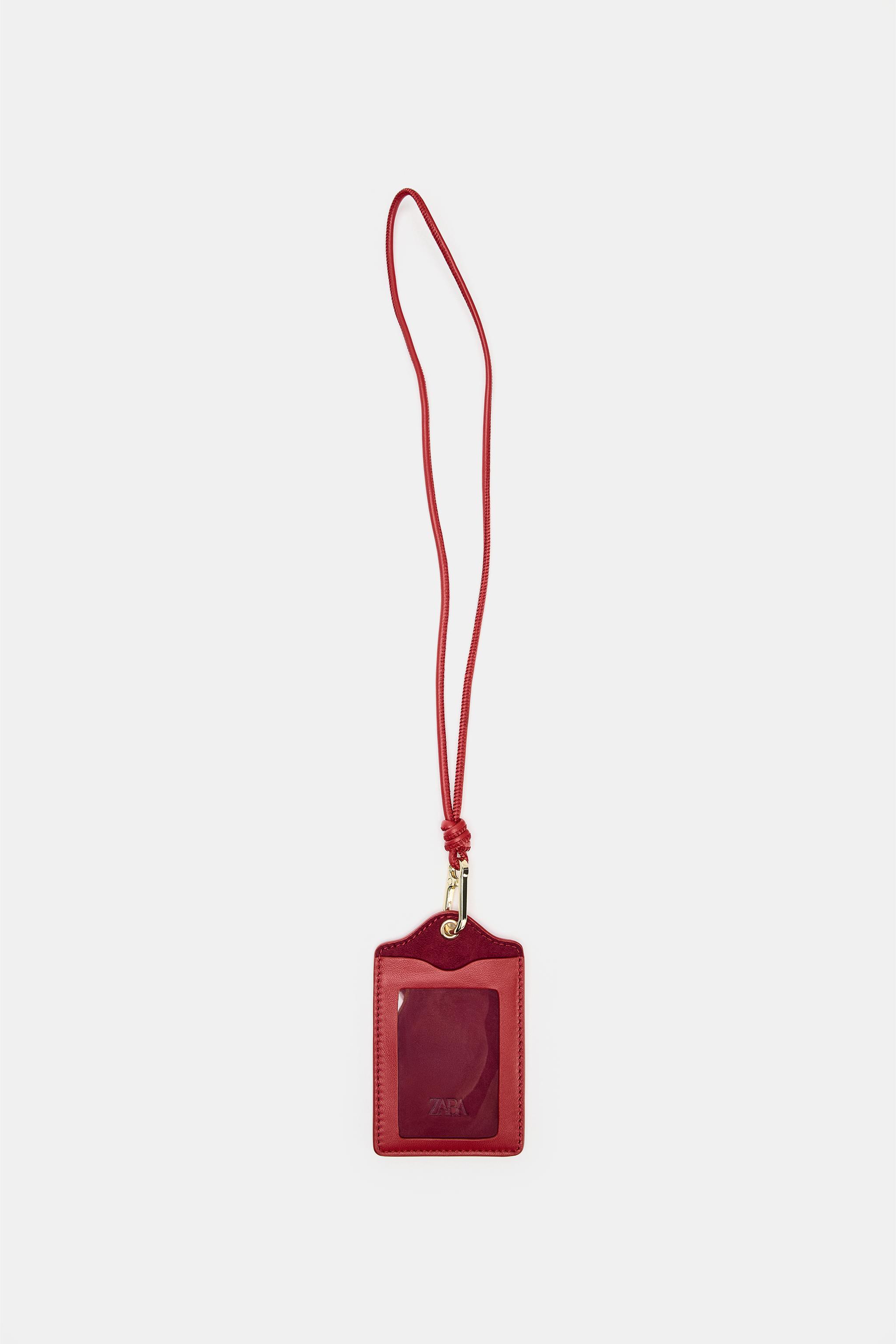 LEATHER CARD HOLDER — Red