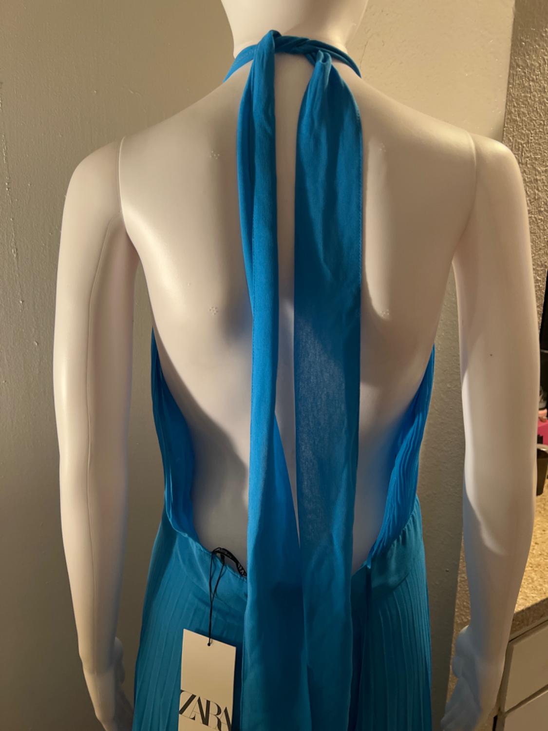 VESTIDO LENCERO PLISADO - Image 3