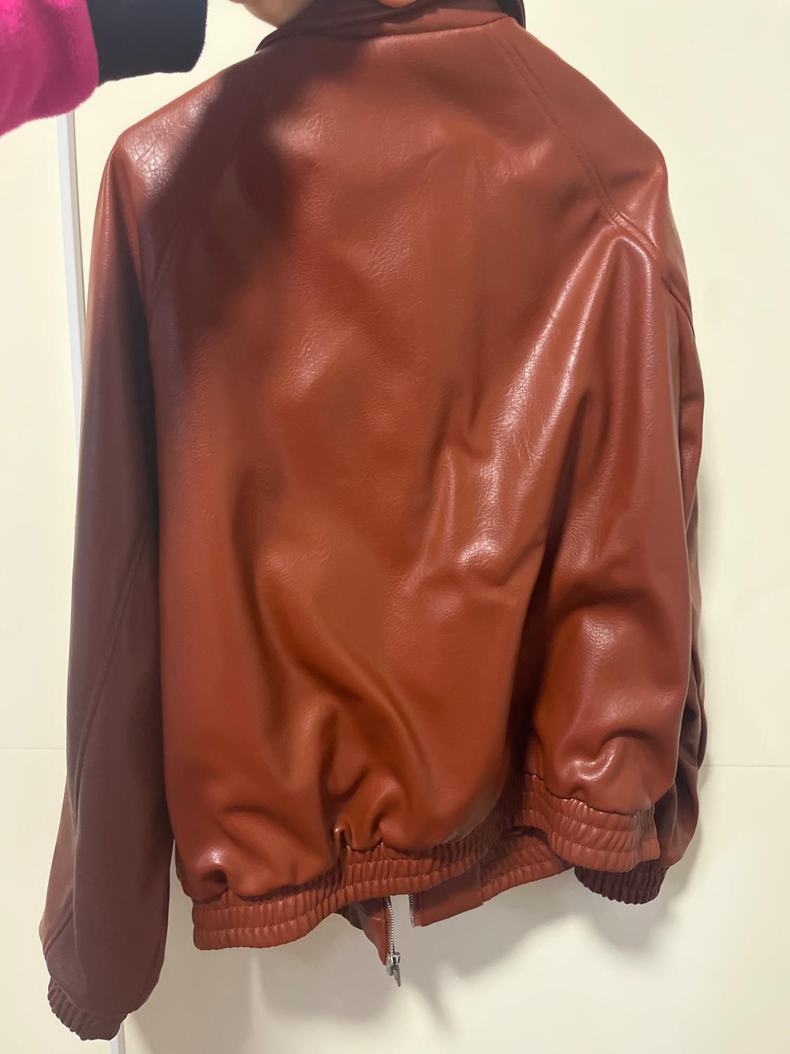 LEATHER EFFECT BOMBER JACKET - Image 3