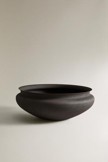 LOW METAL POT - Brown by Zara