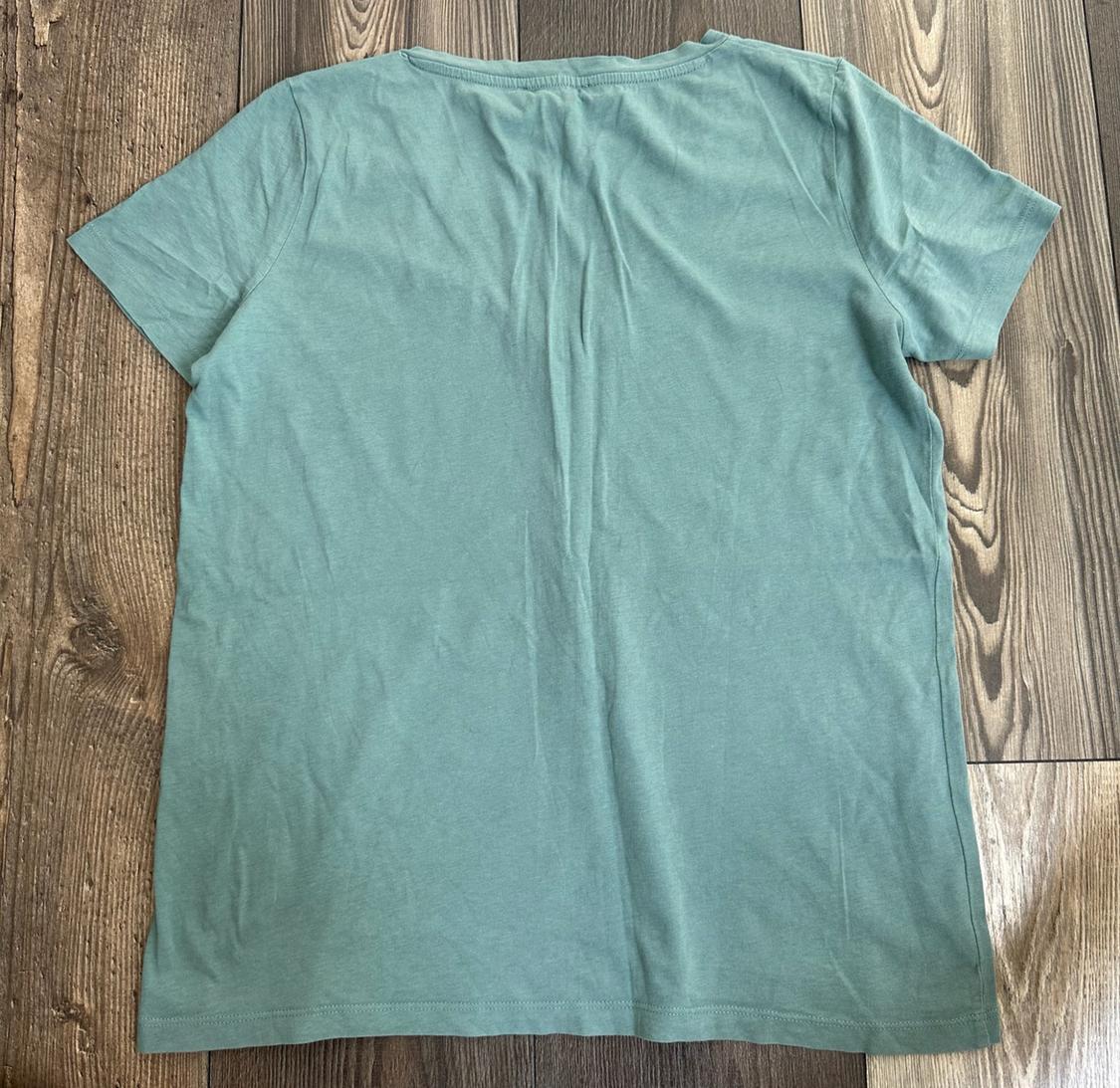 V-NECK BASIC T-SHIRT - Image 2