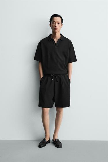 TEXTURED RELAXED FIT BERMUDA SHORTS - Black by Zara