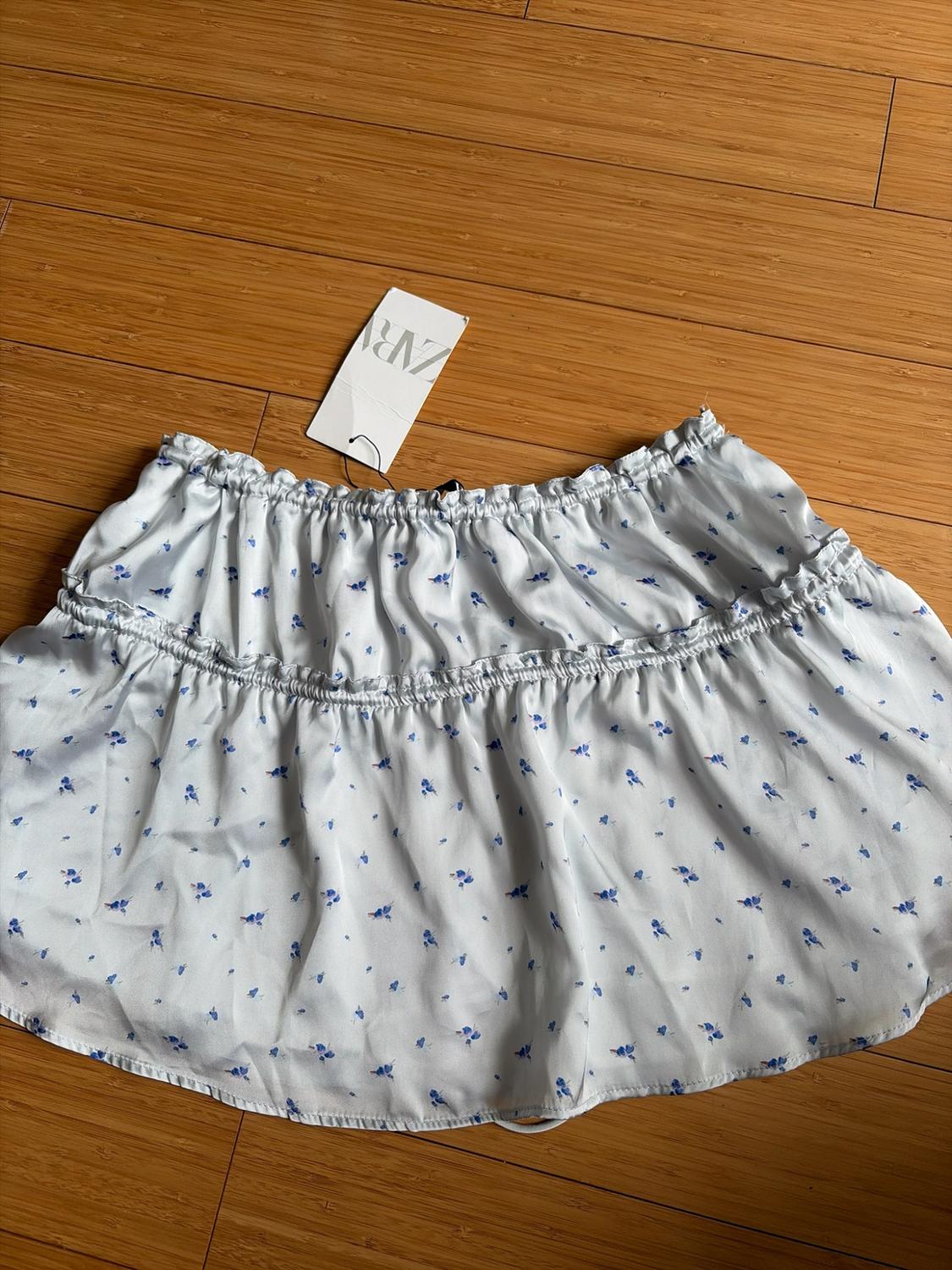 FLORAL SATIN EFFECT SKIRT - Image 3