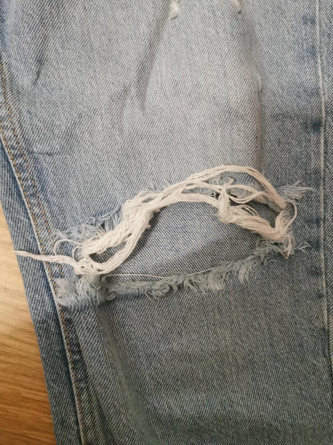 Z1975 RIPPED MOM JEANS - Image 10