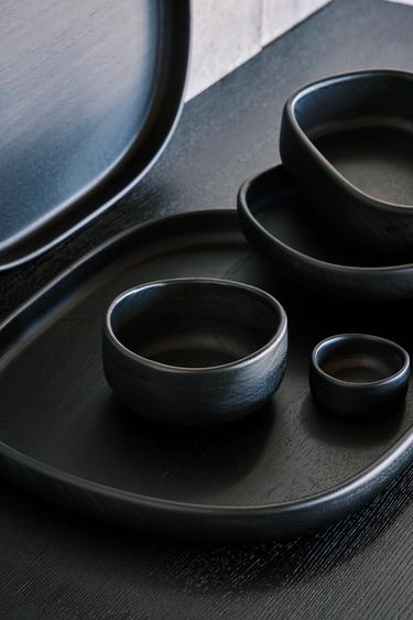 TABLE ACCESSORY 02 - Zwart van Zara