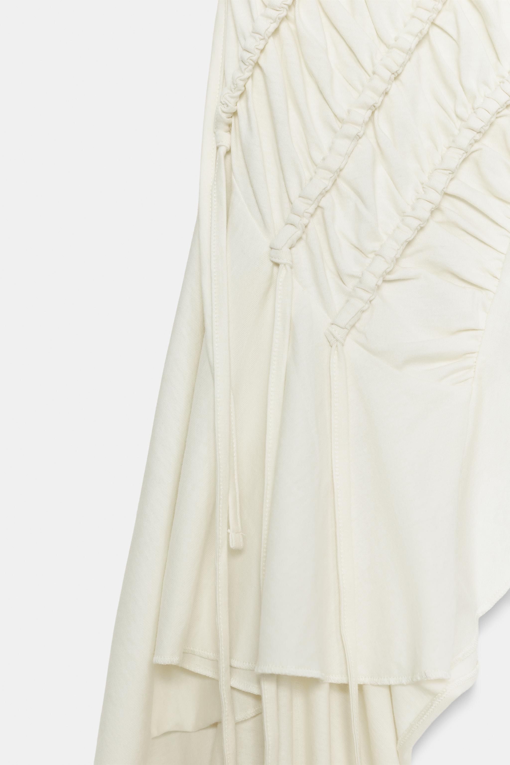 TOP ASYMÉTRIQUE À PLIS