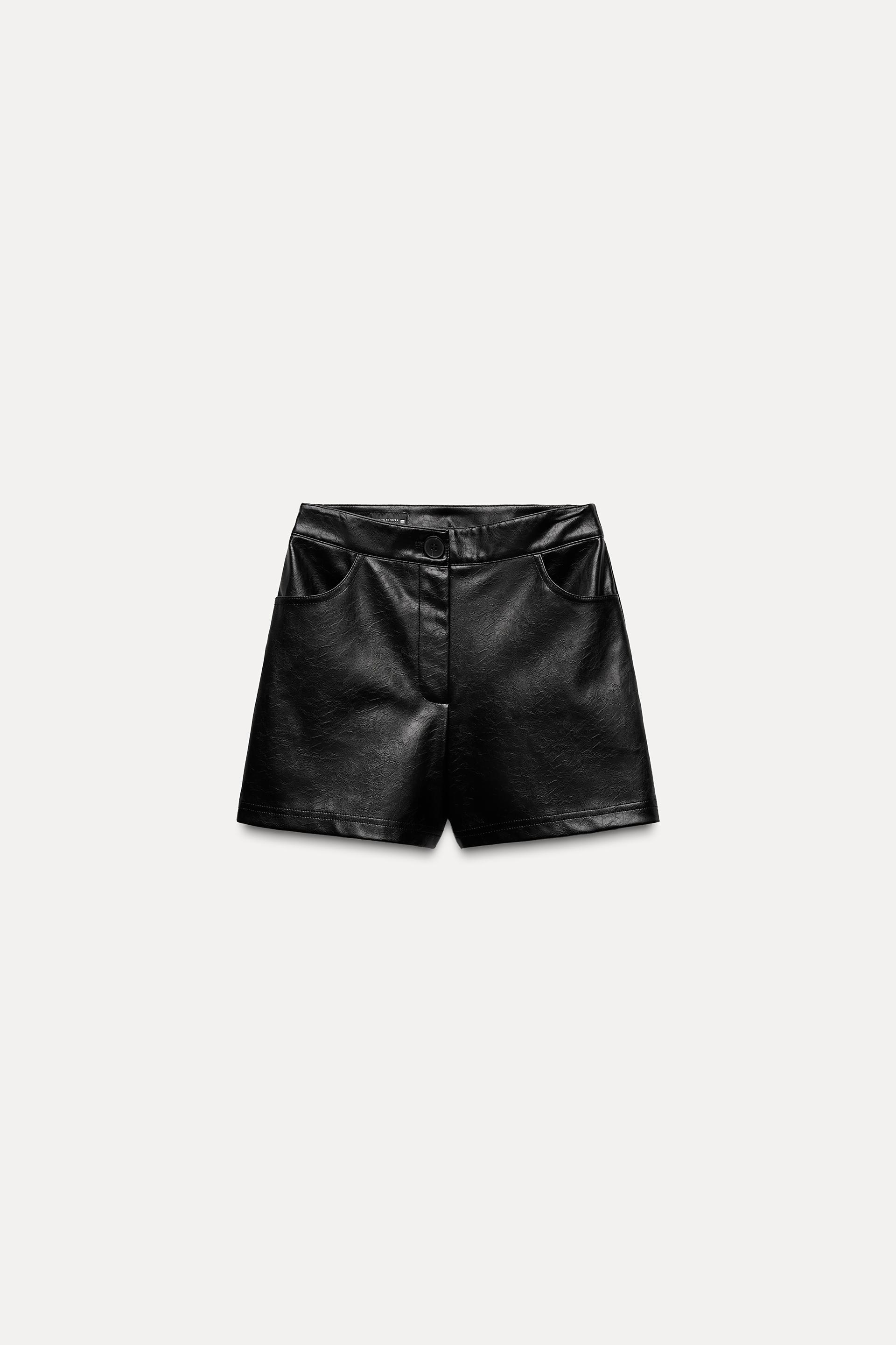 Black fashion leather shorts zara