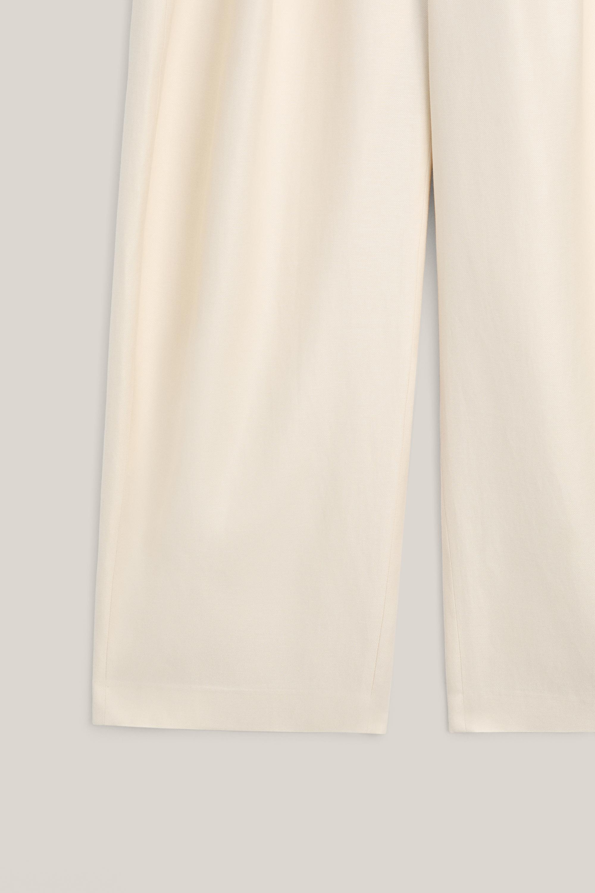 Wide-leg trousers with pleated details - LIMITED EDITION