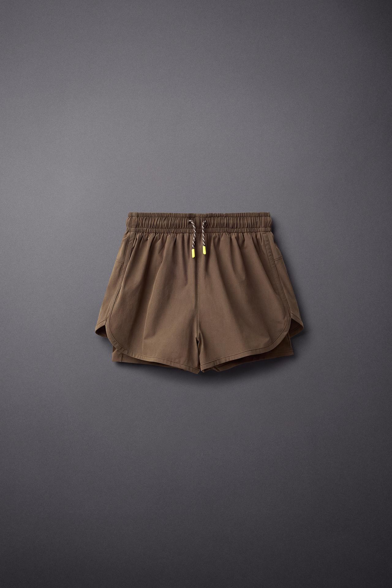 SPORTY CYCLING SHORTS WITH INNER LEGGINGS — Brown