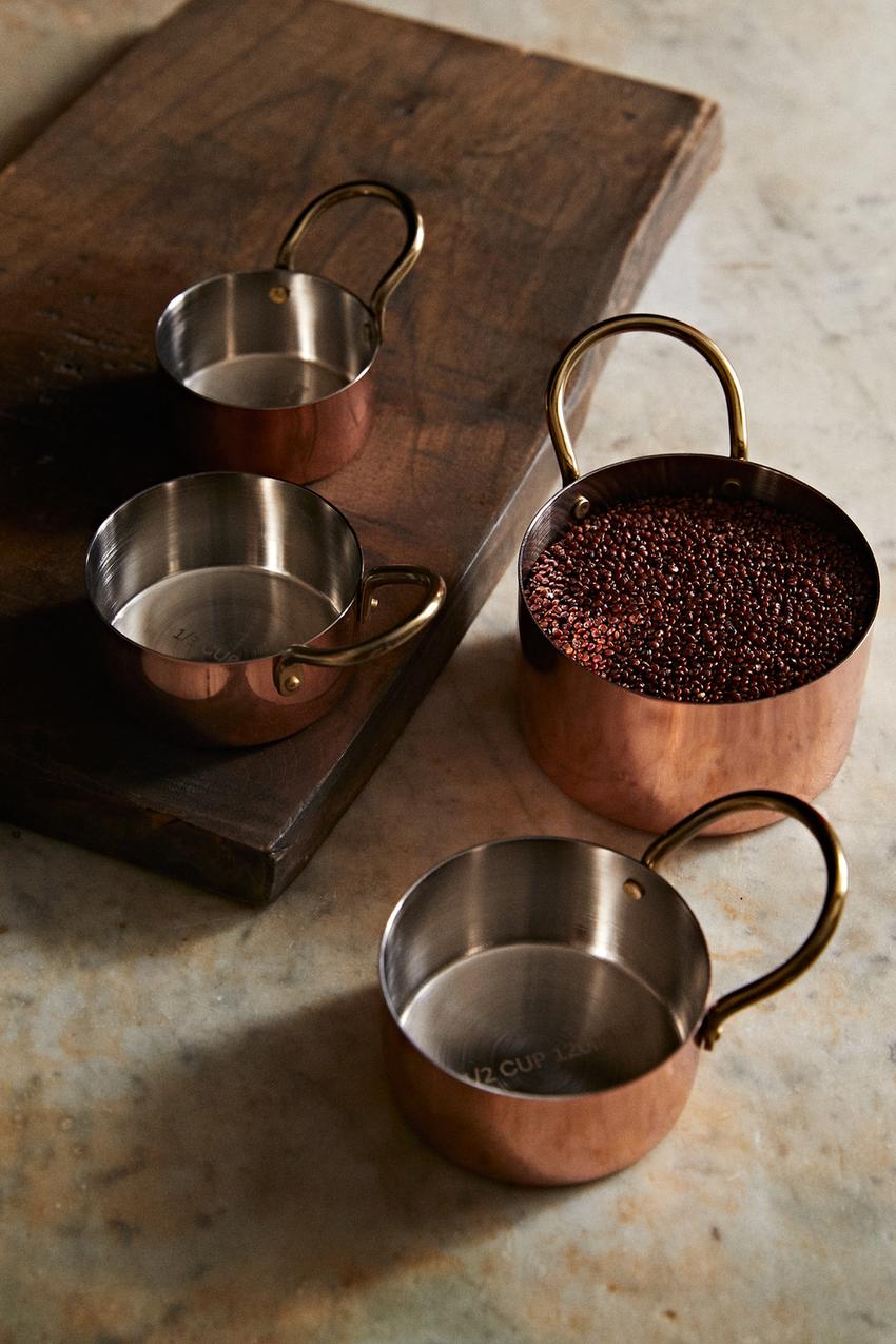 SET OF 4 MEASURING CUPS - Copper