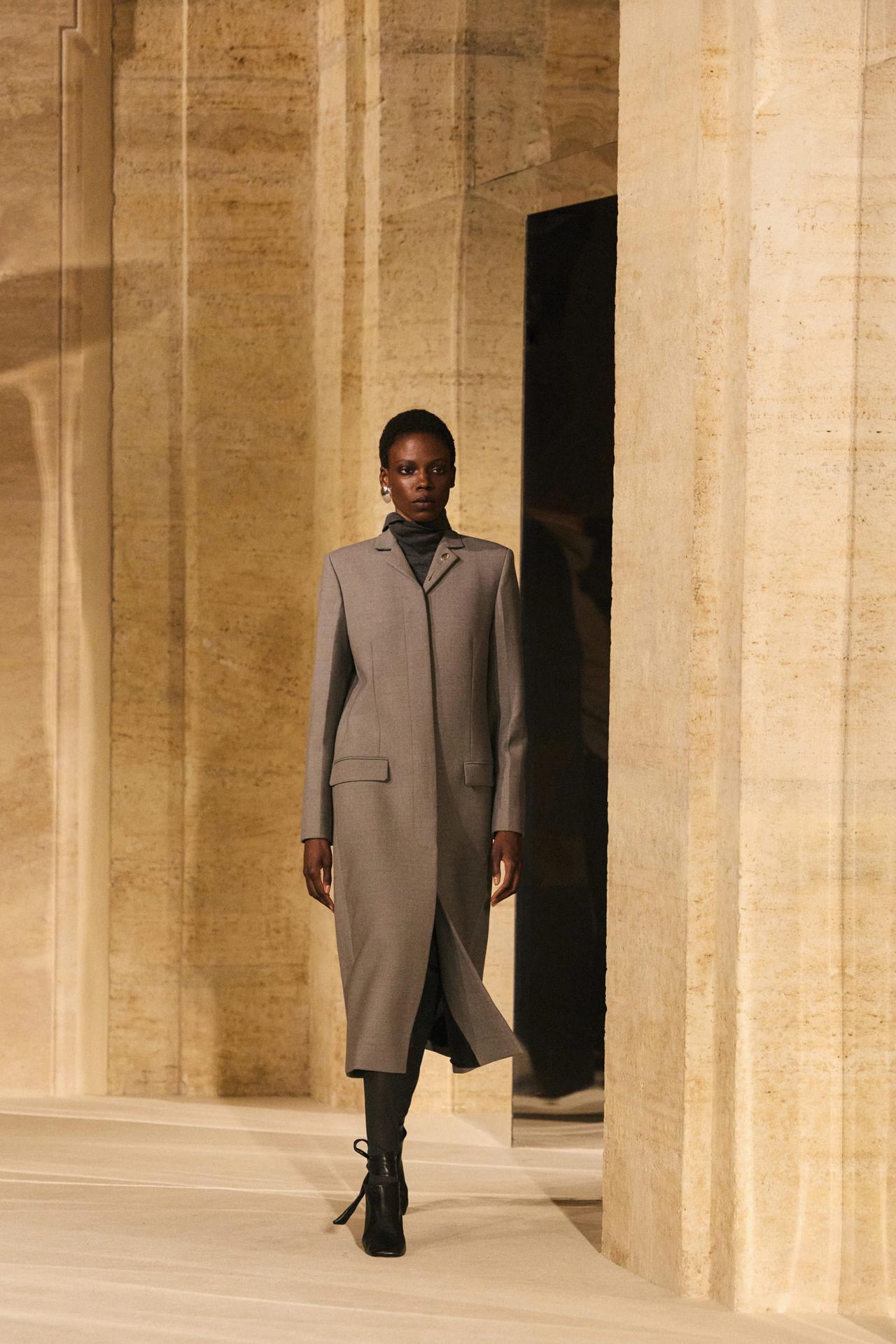Wool blend long coat - LIMITED EDITION — Gray