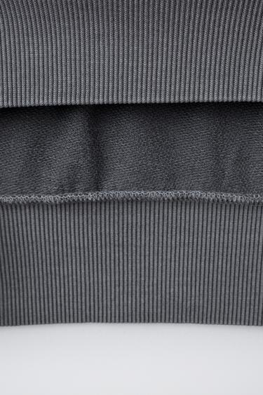 ENSEMBLE SWEAT-SHIRT À MANCHES COURTES ET SHORT CARGO - Gris anthracite de Zara - Image 7