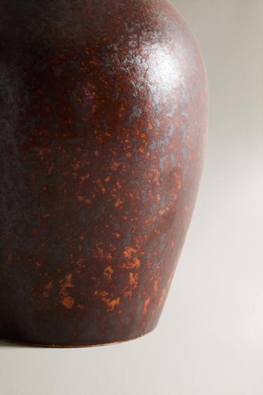 VASE CÉRAMIQUE RUGUEUX - Kaki de Zara - Image 3