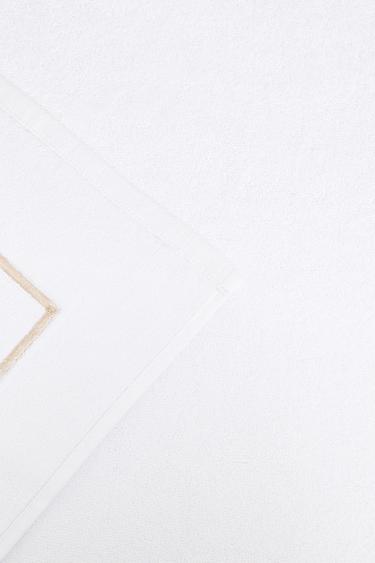 BATH MAT WITH TRIM - Beige by Zara - Image 3