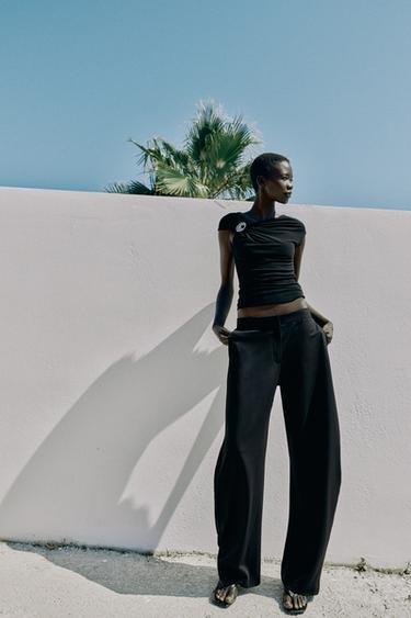 DRAPED TOP WITH METALLIC DETAIL - Black by Zara