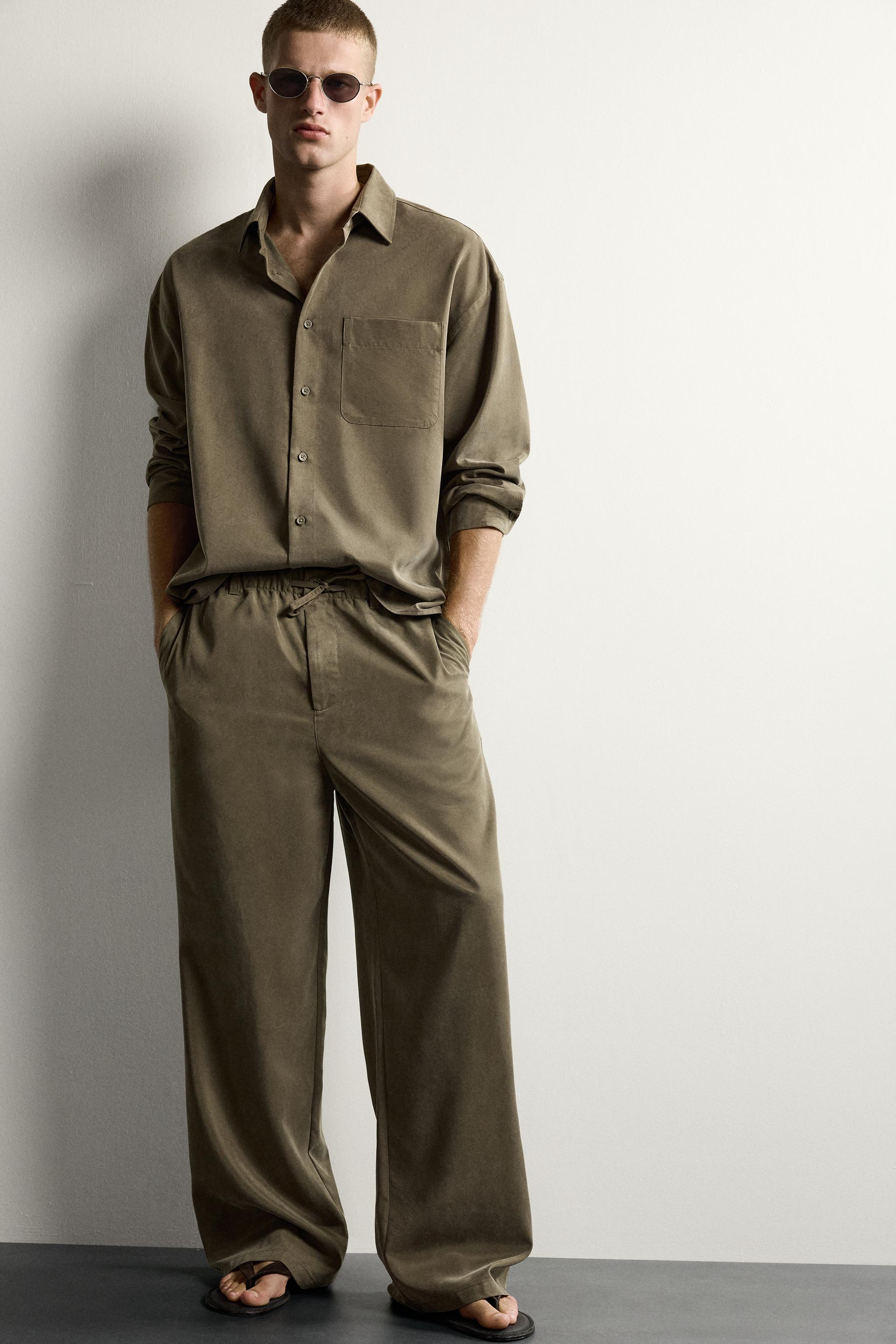 RELAXED FIT FLOWY PANTS