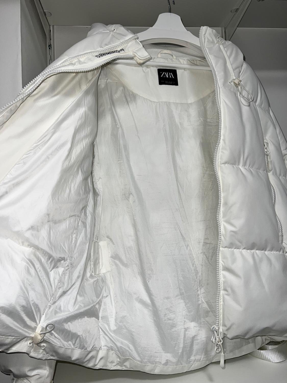 HOODED PUFFER JACKET - Image 3