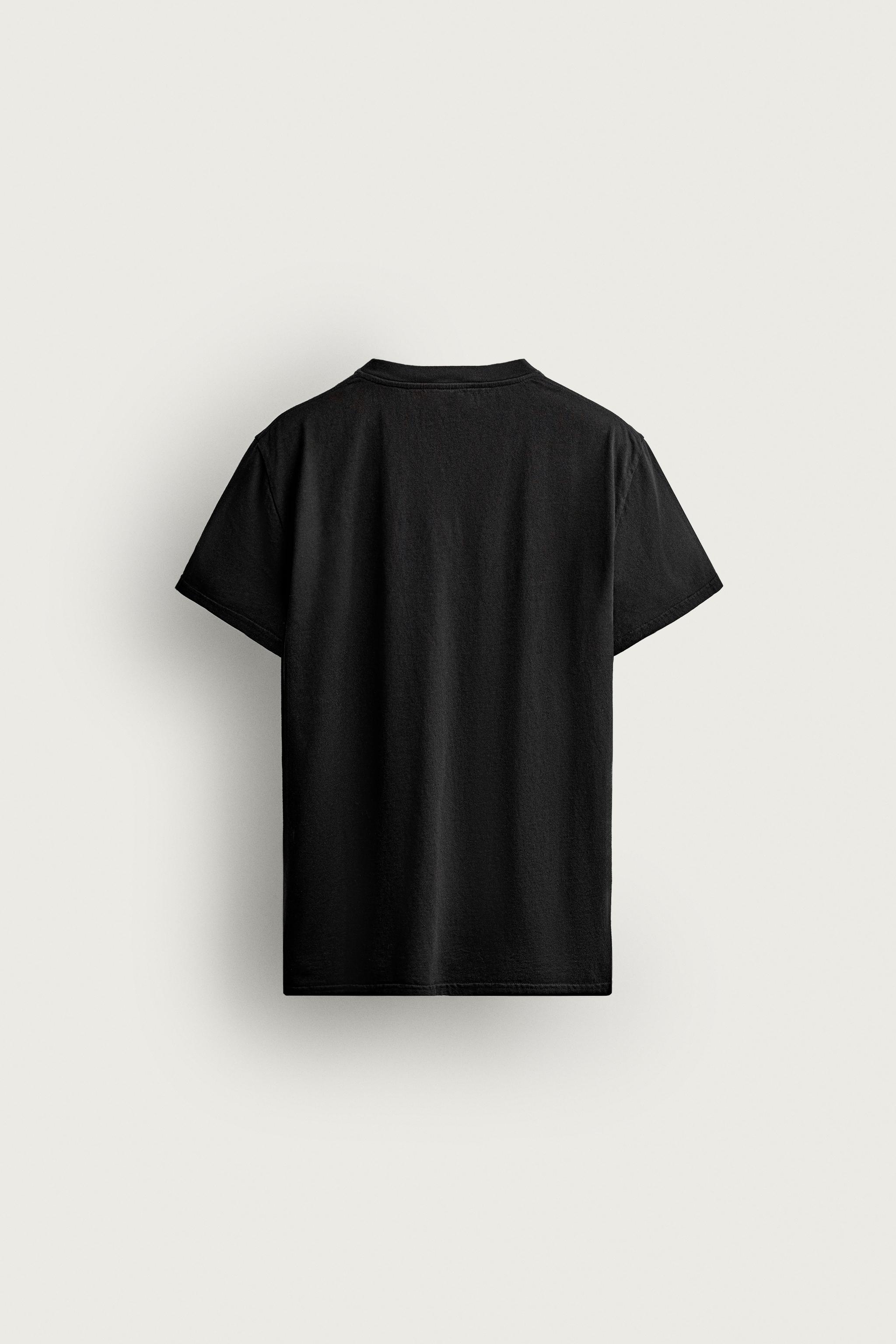 RELAXED FIT V-NECK T-SHIRT