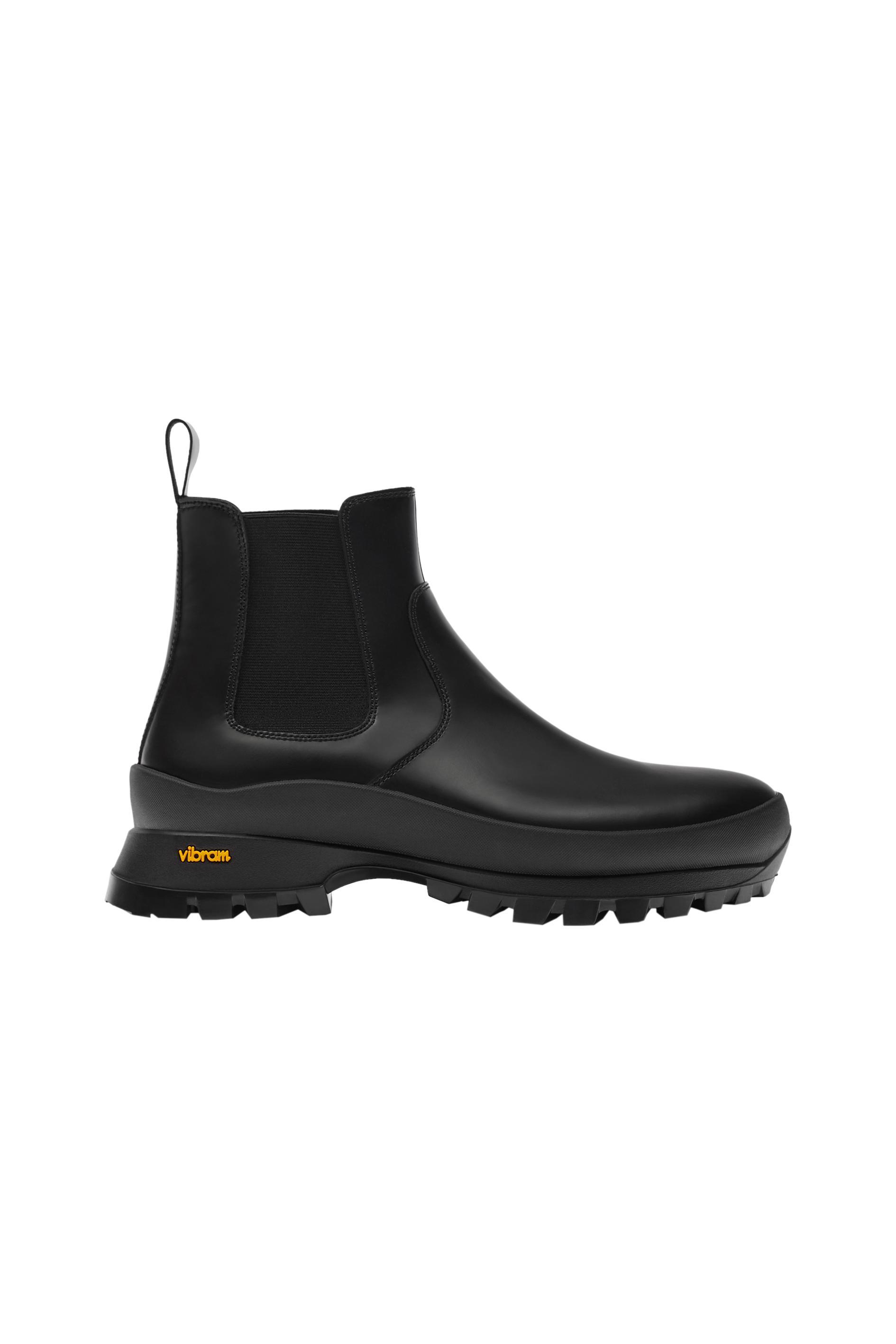 VIBRAM® LEATHER CHELSEA ANKLE BOOTS SECOND HAND | Zara Preowned
