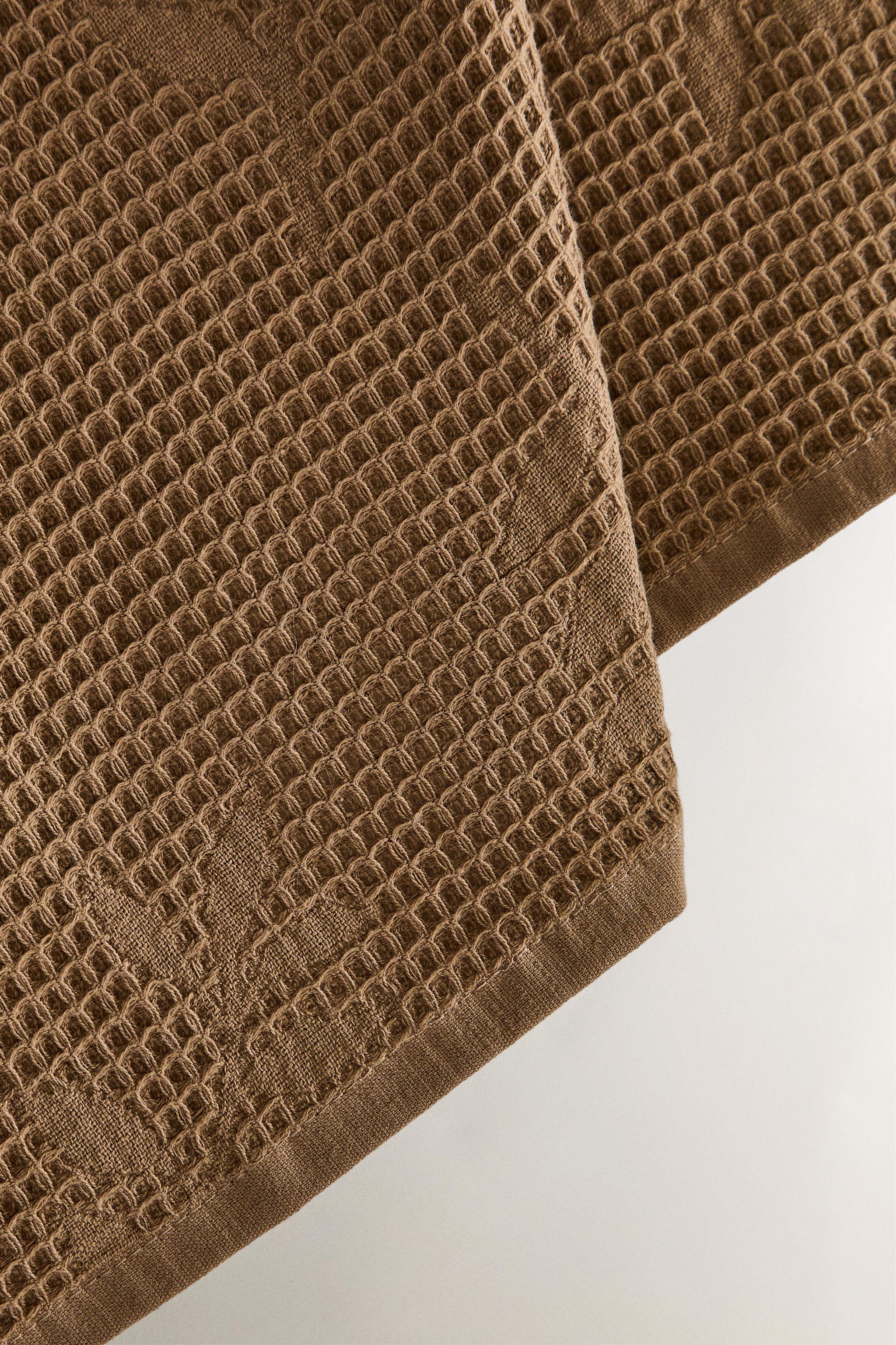 WAFFLE-KNIT KITCHEN TOWEL — Brown