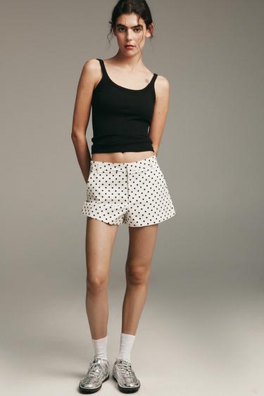 CAMISETA BÁSICA TIRANTES - Negro de Zara