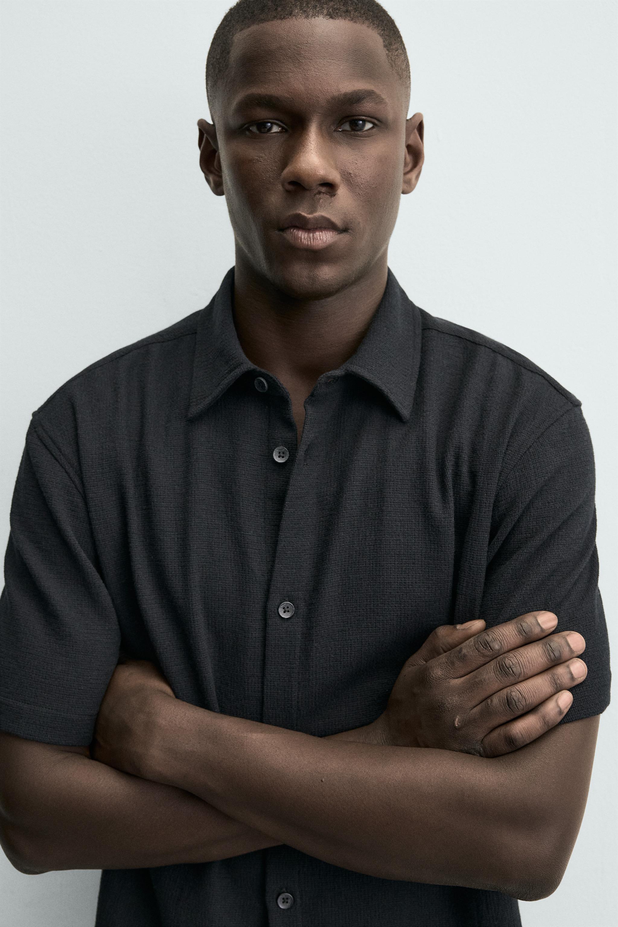 REGULAR FIT TEXTURED SHIRT