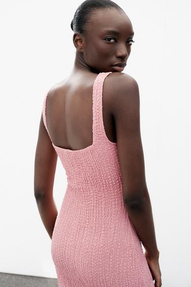 ROBE MI-LONGUE TEXTURÉE - Rose pâle de Zara - Image 4