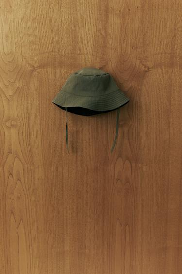 FAUX SHEARLING AND CORDUROY BUCKET HAT - Khaki by Zara