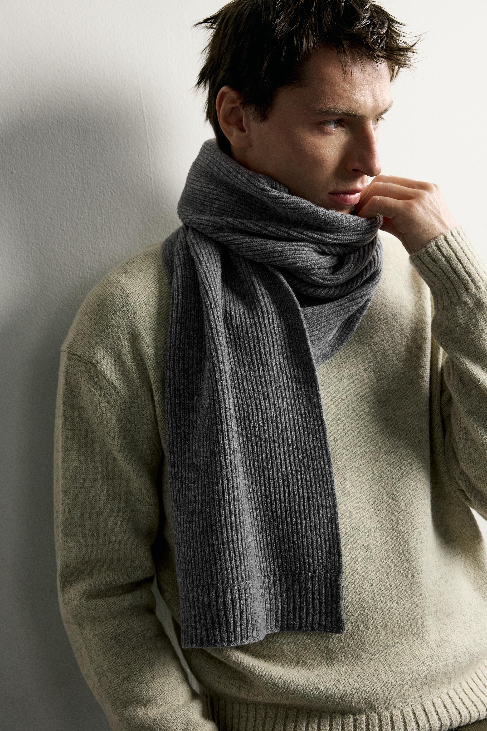ÉCHARPE EN MAILLE 100 % LAINE