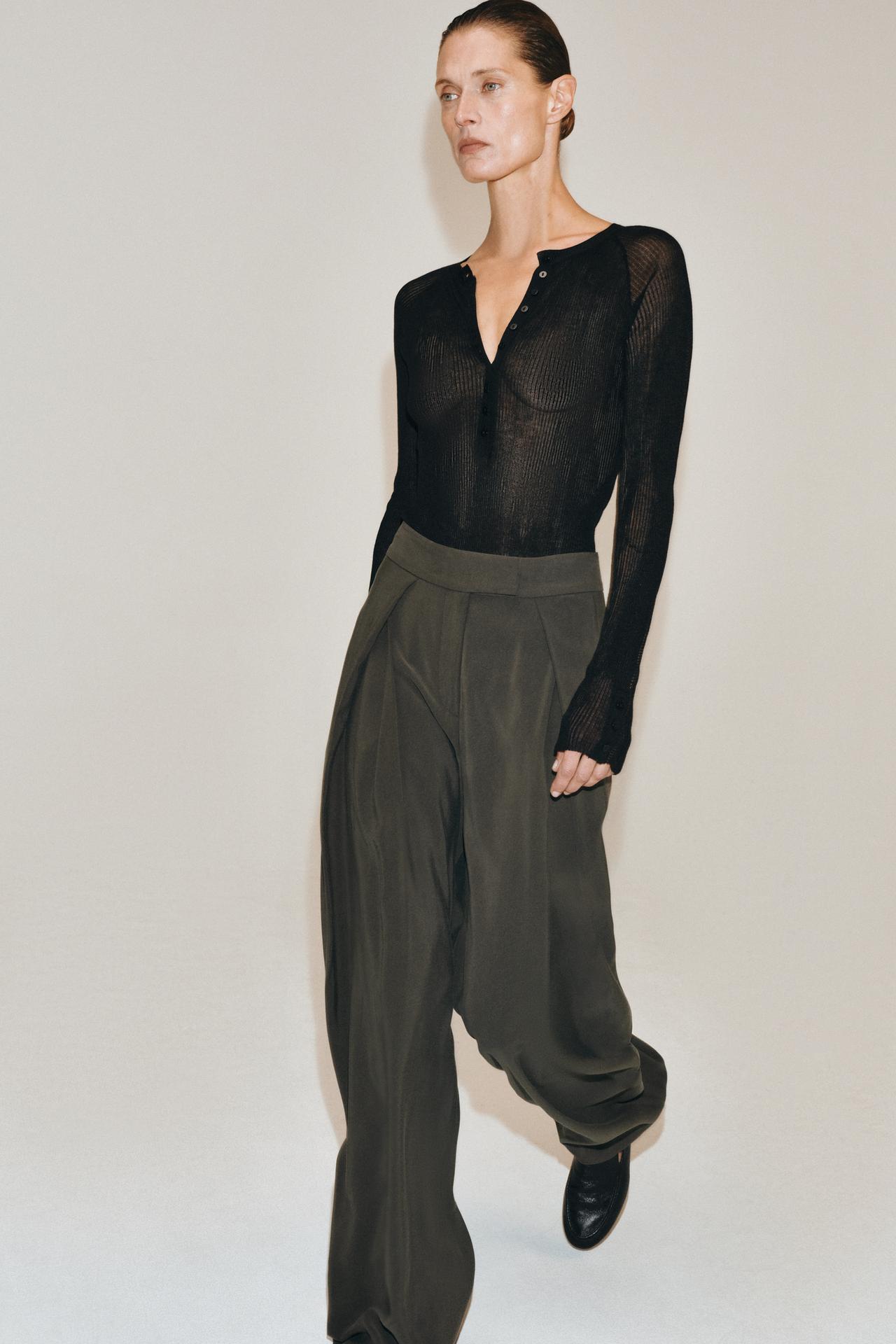 ZW COLLECTION PLEATED WAISTBAND PANTS — Khaki