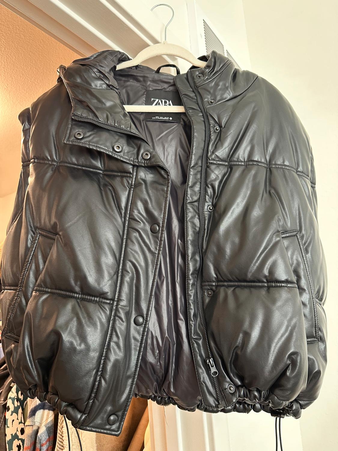 FAUX LEATHER PUFFER VEST