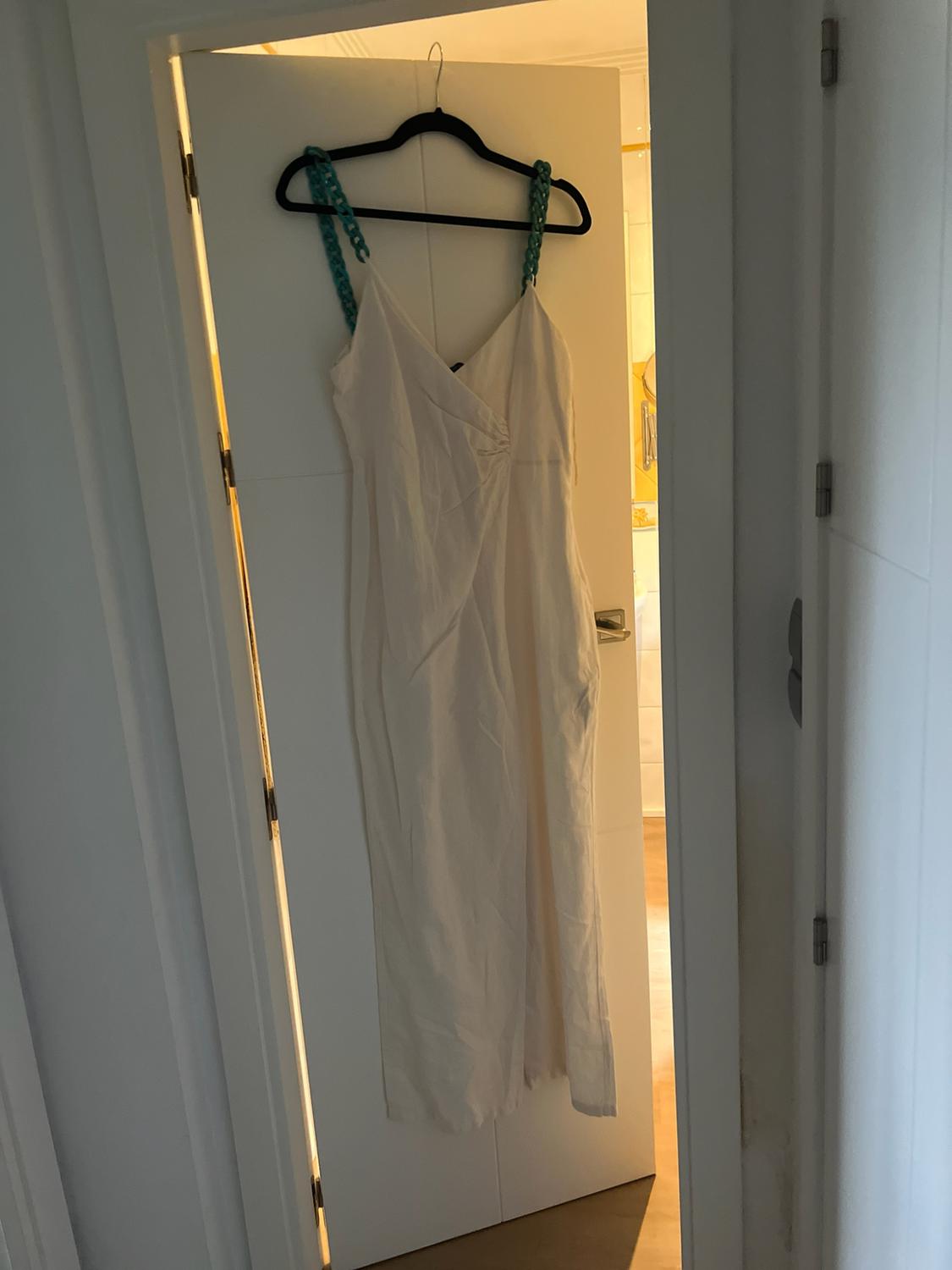 LINEN JUMPSUIT WITH CHAINS - Image 2