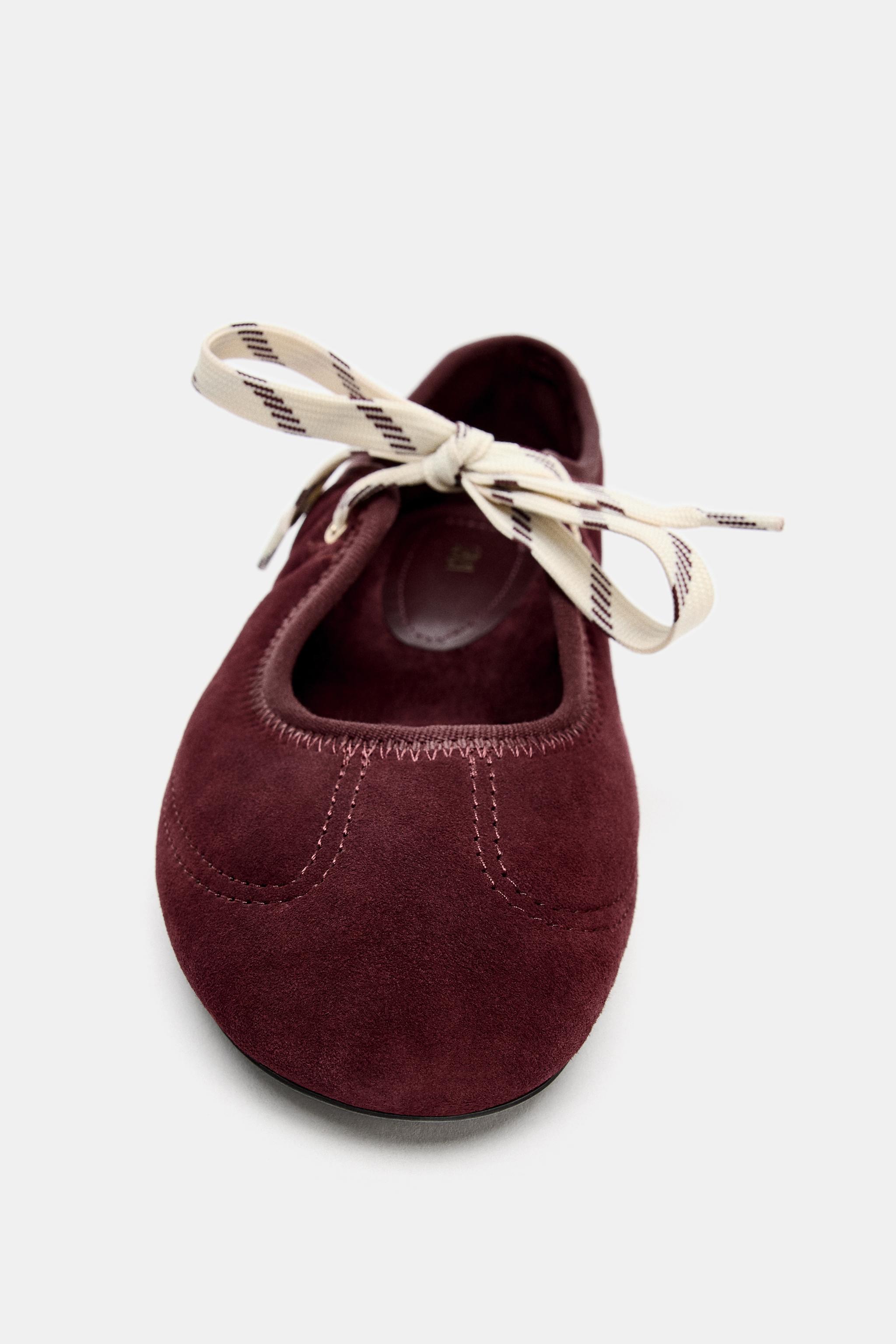 LACED SPLIT LEATHER BALLET FLATS