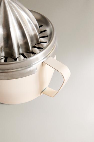 INTERCHANGEABLE STEEL JUICER - Cream by Zara - Image 2
