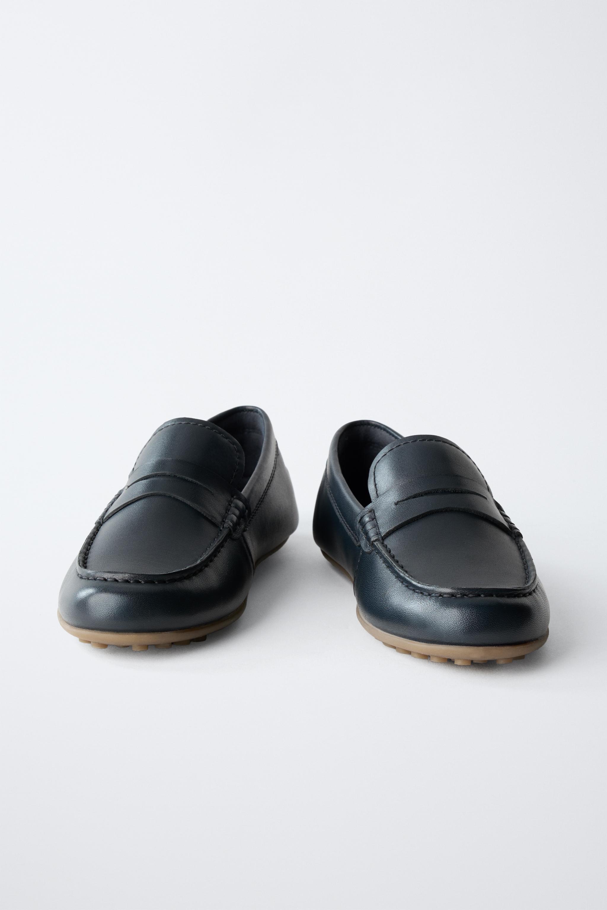 MOCASSINS EN CUIR
